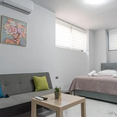 Nikis Apartment Kalamata